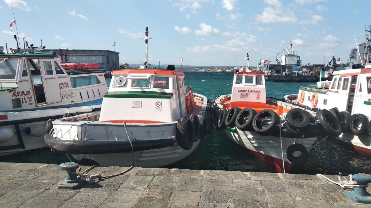 B&B Vecchia Darsena Аугуста Экстерьер фото
