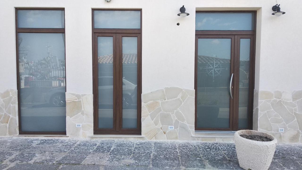 B&B Vecchia Darsena Аугуста Экстерьер фото